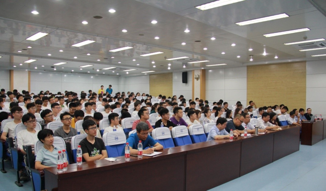 中国电工技术学会科学传播专家走进河北科技大学